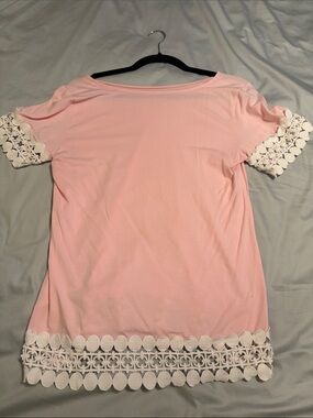 Lilly Pulitzer Women's Pink Short Sleeve Top with White Lace Trim M